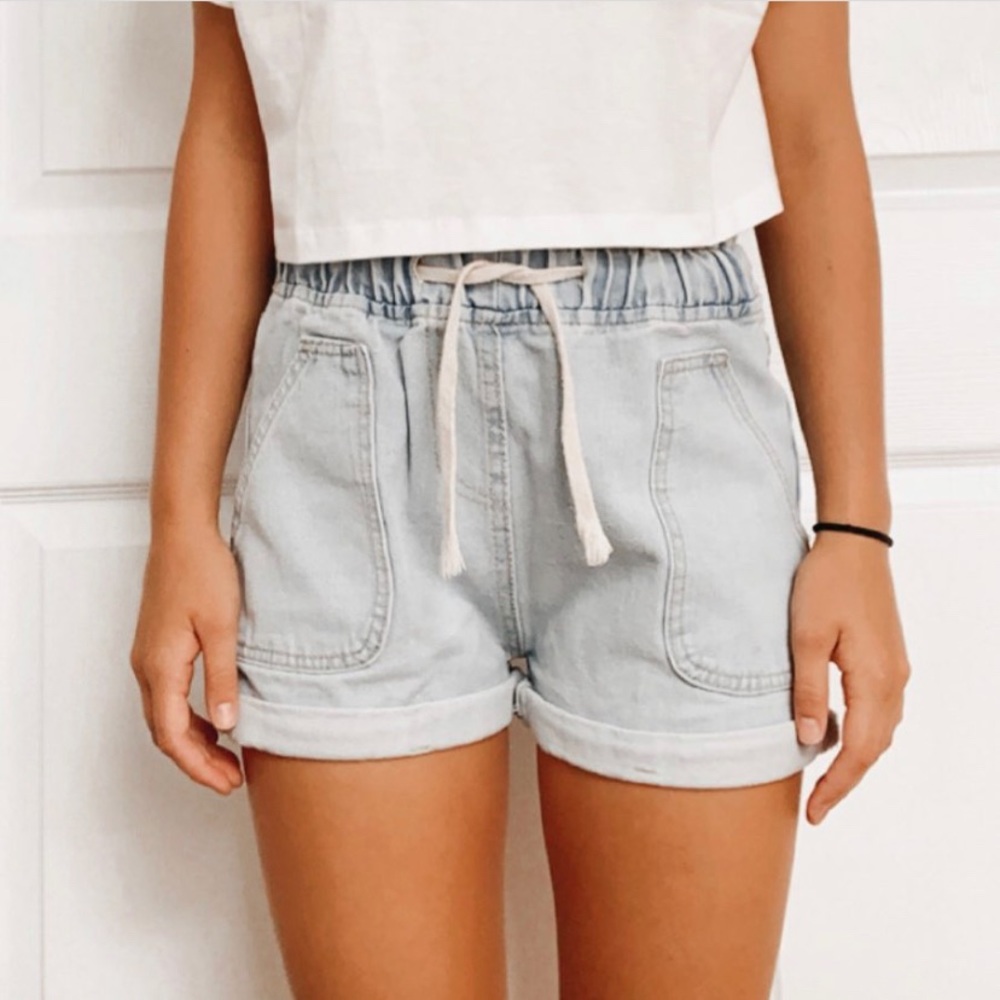 PAPERBAG JEAN SHORTS